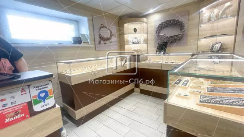 Двухэтажное 28 м2 в Галерее бутиков у метро 98. Фото объекта