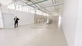 Светлое помещение с выходом на террасу Светлое помещение с выходом на террасу