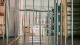 Офис / шоурум у входа в БЦ 408м Офис / шоурум у входа в БЦ 408м