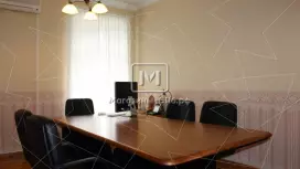 Аренда офиса с мебелью 266 кв.метров, 1 этаж Аренда офиса с мебелью 266 кв.метров, 1 этаж