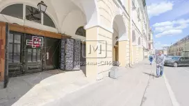 Магазин/кафе/услуги на Думской