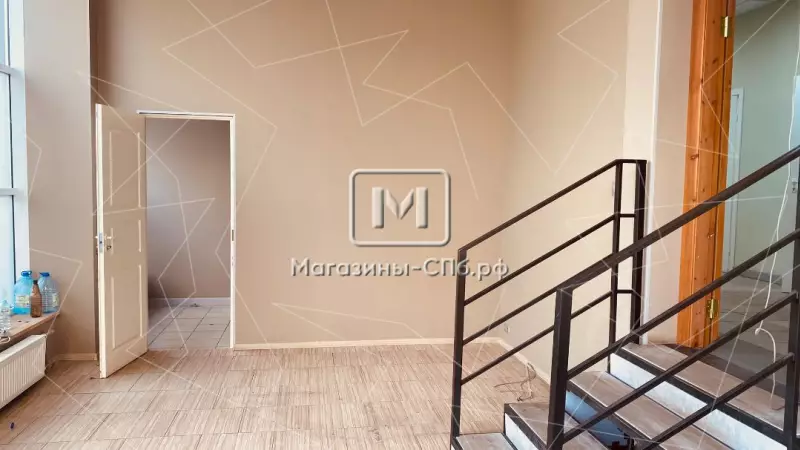 Аренда офиса 162.3 кв.метров, 1 этаж 98. Фото объекта