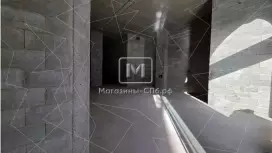 На 1 этаже ЖК, витрины