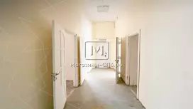 Аренда торгового помещения 365 кв.метров, 1 этаж