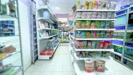 80 м2 на проходном перекрестке, 15 кВт, витрины 80 м2 на проходном перекрестке, 15 кВт, витрины