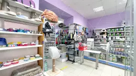 80 м2 на проходном перекрестке, 15 кВт, витрины 80 м2 на проходном перекрестке, 15 кВт, витрины