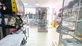 80 м2 на проходном перекрестке, 15 кВт, витрины 80 м2 на проходном перекрестке, 15 кВт, витрины