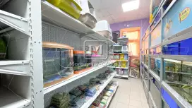80 м2 на проходном перекрестке, 15 кВт, витрины 80 м2 на проходном перекрестке, 15 кВт, витрины