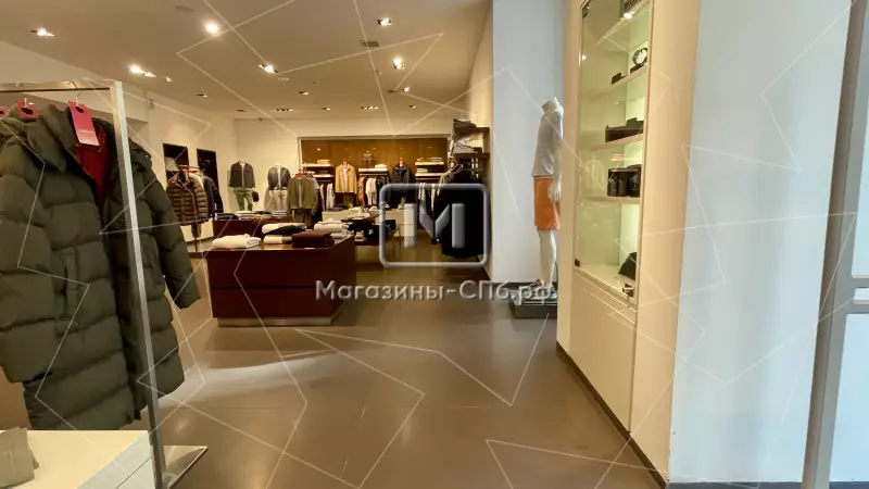 Под шоурум, витрины 177 кв.метров, 1 этаж 98. Фото объекта