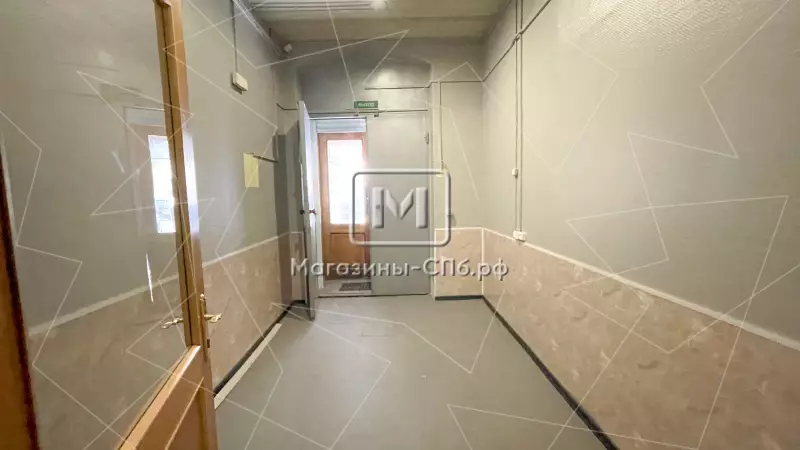 Офис/банк/магазин 211 м2 98. Фото объекта