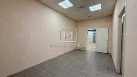 Отдел в ТЦ с подсобками