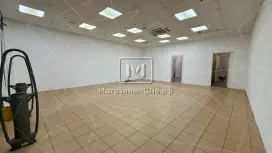 Отдел в ТЦ с подсобками