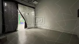Отдел в ТЦ 24,3 м2, 1 эт