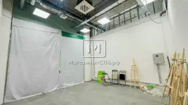 Отдел в новом ТРК, высокий потолок Отдел в новом ТРК, высокий потолок