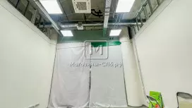 Отдел в новом ТРК, высокий потолок Отдел в новом ТРК, высокий потолок