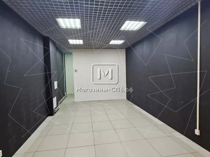 Отдел в ТРК с витриной, 28,5 м2 98. Фото объекта