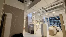 Торговое помещение 137 м&sup2;, 1 этаж, у метро
