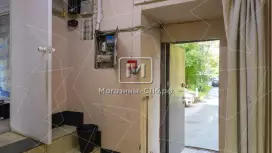 Универсальное у метро Удельная