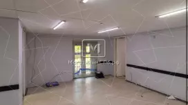 Универсальное у метро Удельная