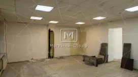Универсальное у метро Удельная