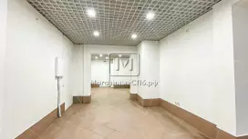 Супер проходное, сразу у метро