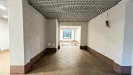 Супер проходное, сразу у метро