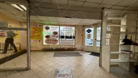 Аренда торгового помещения 18.7 кв.метров, 1 этаж Аренда торгового помещения 18.7 кв.метров, 1 этаж