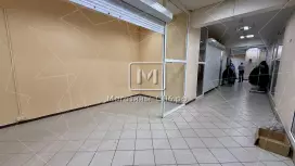 Аренда торгового помещения 12.5 кв.метров, 2 этаж
