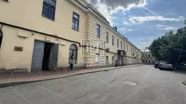 Помещение 450 м2 напротив метро Помещение 450 м2 напротив метро