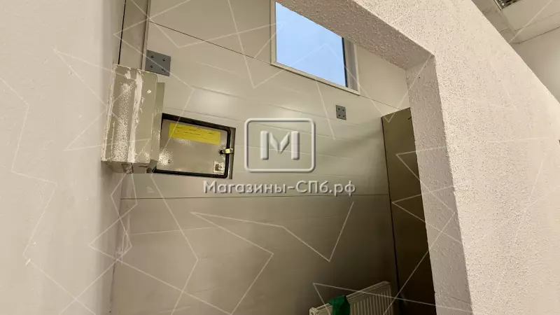 Аренда помещения 40,3 м2 в большом ТЦ 98. Фото объекта