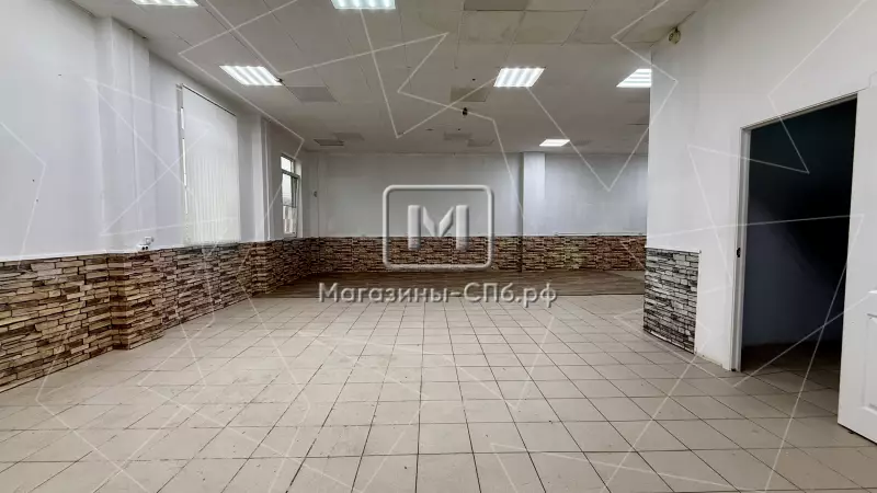 Аренда 185.6м2,отд.вход,парковка.Под склад/магазин 98. Фото объекта