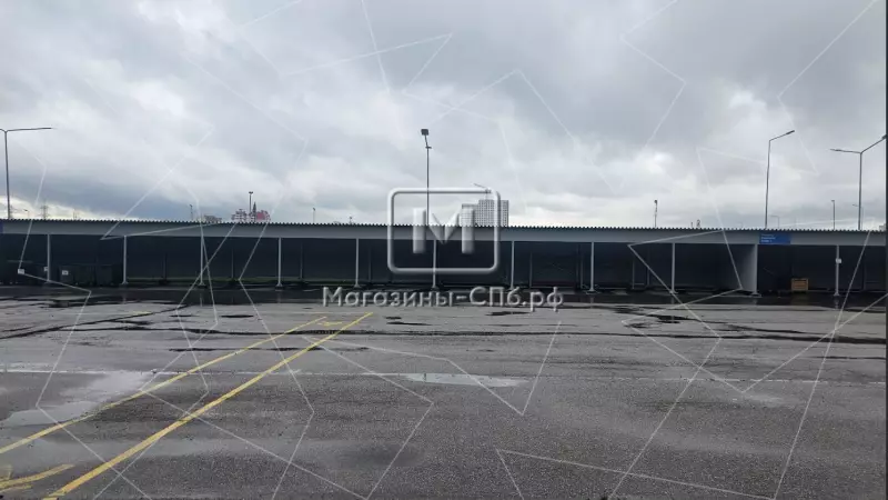 Аренда торгового помещения 15000 кв.метров, 1 этаж 5. Парковка