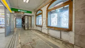 Аренда торгового помещения 32.7 кв.метров, 2 этаж Аренда торгового помещения 32.7 кв.метров, 2 этаж