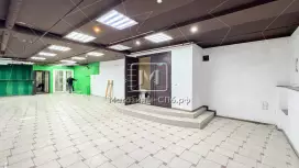 Универсальное 112 м2, у метро. Отд.вход.
