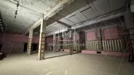 Аренда помещения 577 кв.метров, 1 этаж