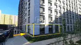 Помещение 77м2 в проходном месте, большие витрины