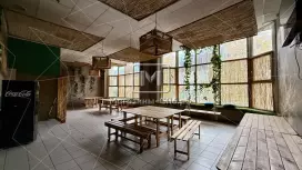 Универсальное 317 м2 у метро