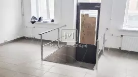 Помещение на трафике, 67 м2. У метро Помещение на трафике, 67 м2. У метро