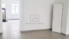 Помещение на трафике, 67 м2. У метро Помещение на трафике, 67 м2. У метро