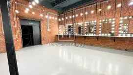 Торговое в новом арт пространстве, 67 м2