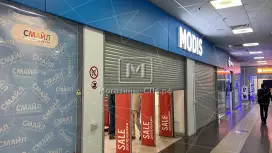 Крупный блок 780 м&sup2; в ТЦ,у эскалатора
