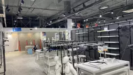 Крупный блок 780 м&sup2; в ТЦ,у эскалатора