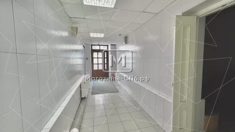 Магазин/шоурум/офис 406 м2 98. Фото объекта