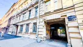 148 м, Цоколь двор 148 м, Цоколь двор