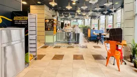 Топовое, напротив метро, 1 этаж 248 м2 Топовое, напротив метро, 1 этаж 248 м2