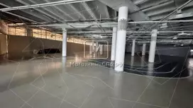Универсальное 2100 м², магазин + склад Универсальное 2100 м², магазин + склад