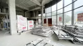 Аренда помещения 426 кв.метров, 1 этаж