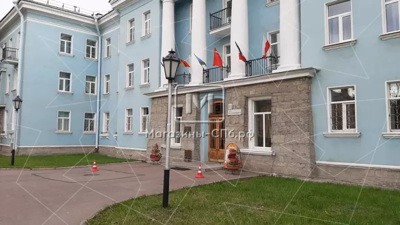 2. Фасад с угла