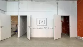 Аренда универсального помещения 68 кв.м., 1 этаж