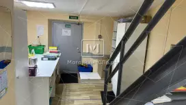 130 м2 с витриной на фасад, отд.вход, 1 этаж 130 м2 с витриной на фасад, отд.вход, 1 этаж
